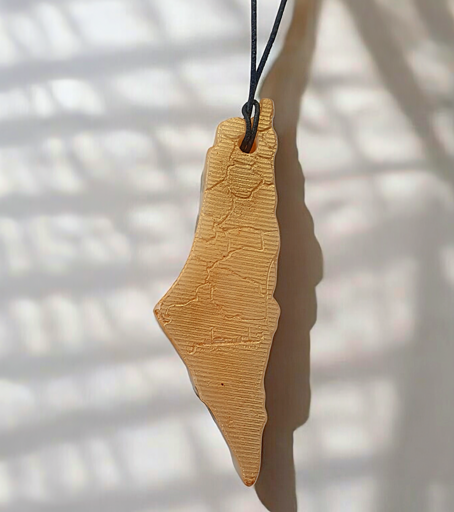 Gold Engraved Palestine Car Diffuser – Oud Scented (Lasts 30+ Days)